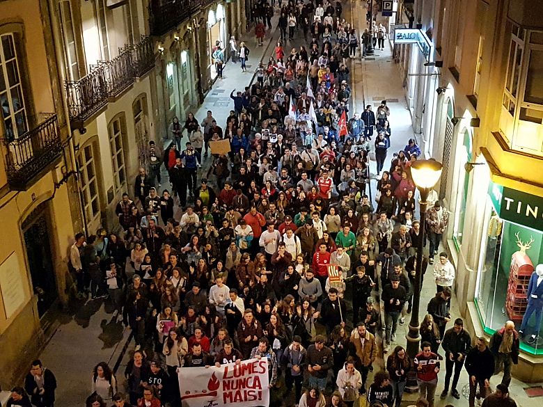 17-10-16-LumesNuncaMais-Lugo-06.jpg